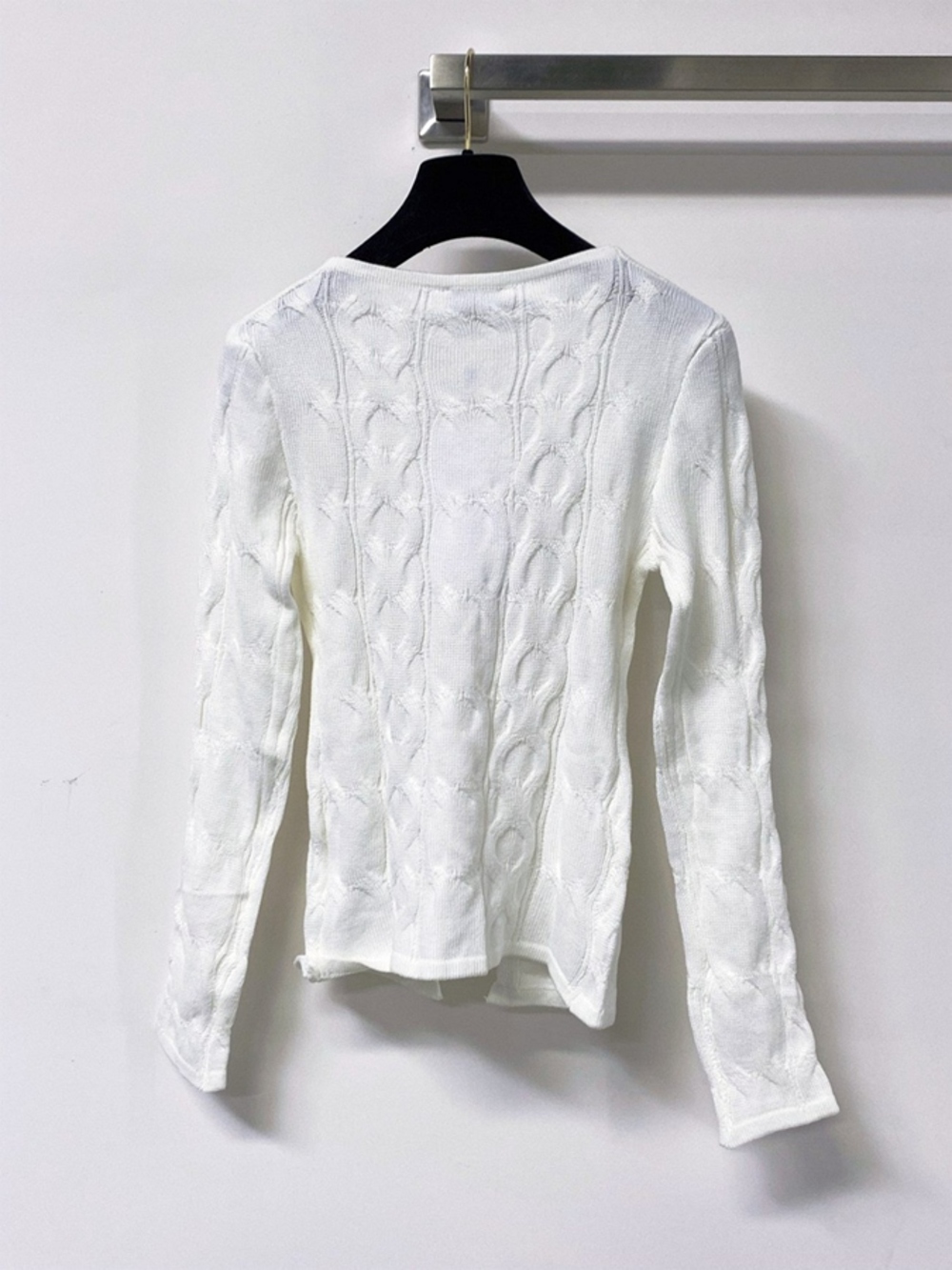 Chanel Cable Knit Hollow Front Long Sleeve Cropped Blouse - Picture 5 of 5